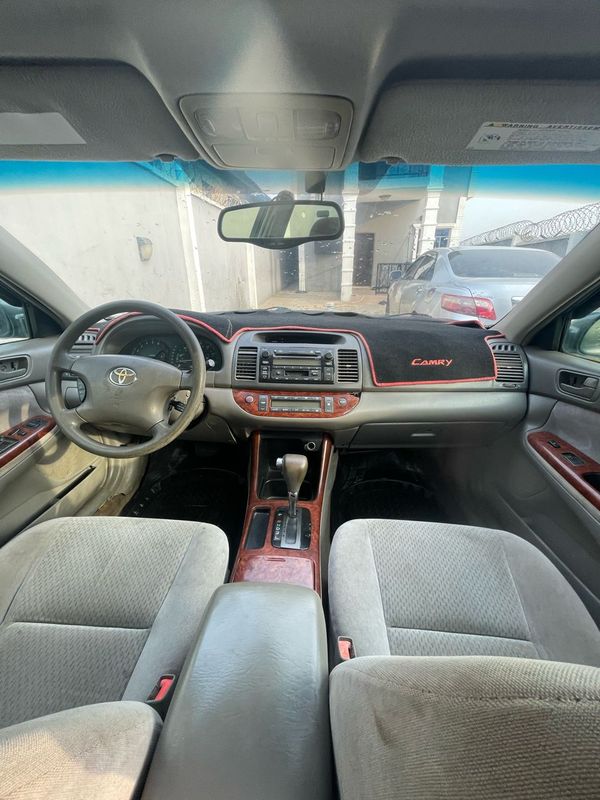 Thumbnail 4 of 2003 Toyota Camry Xle